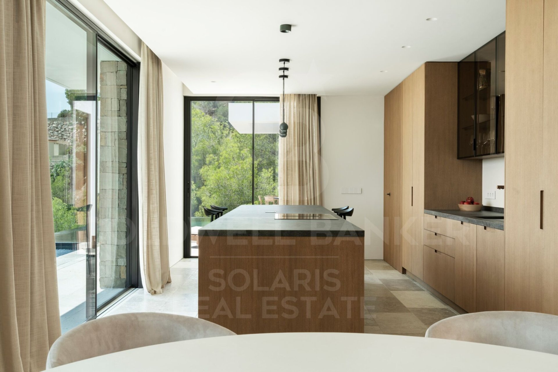 House à Javea, Alicante, Espagne 5 chambres, 380 m2 No. 157207