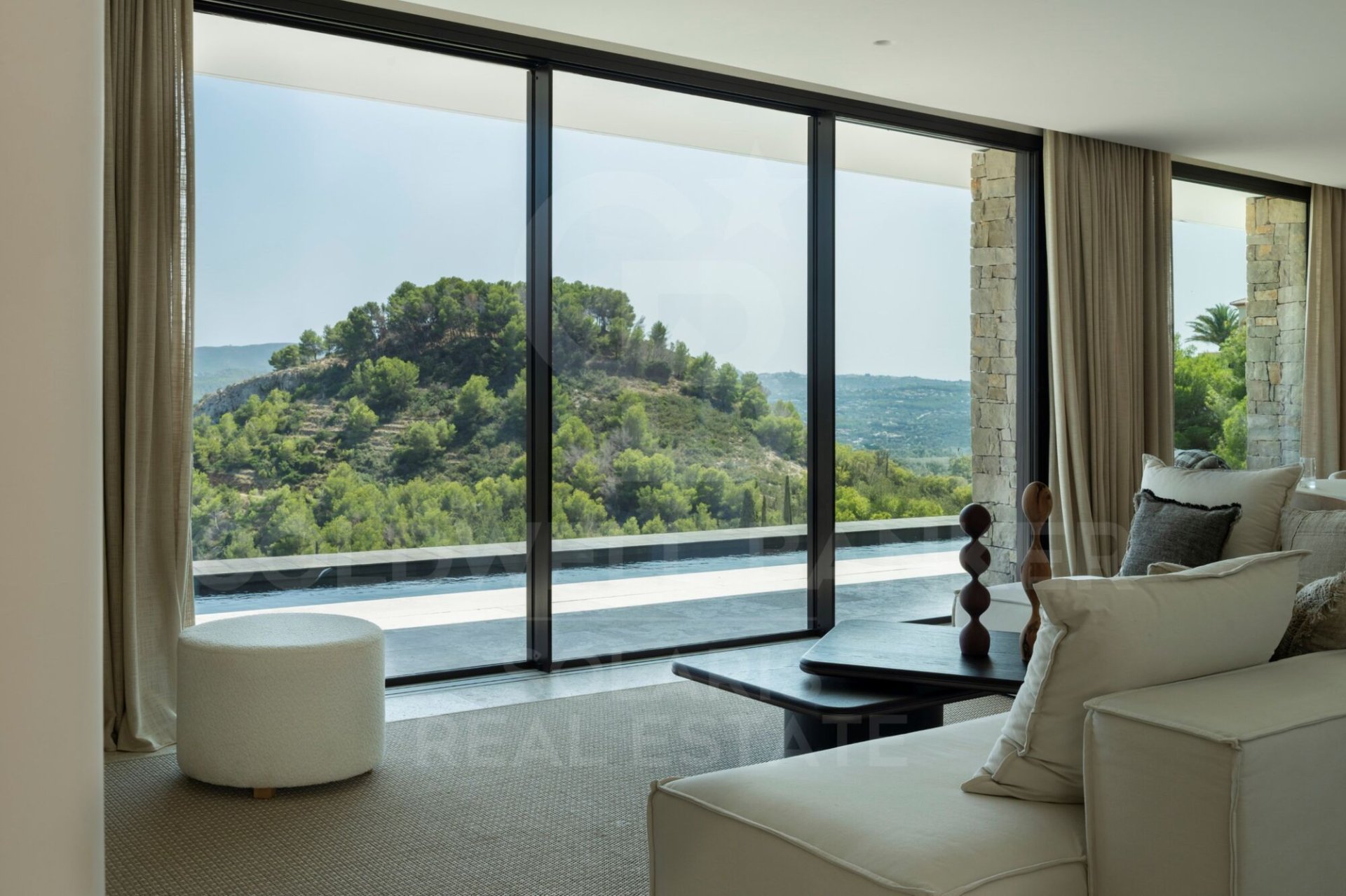 House à Javea, Alicante, Espagne 5 chambres, 380 m2 No. 157207