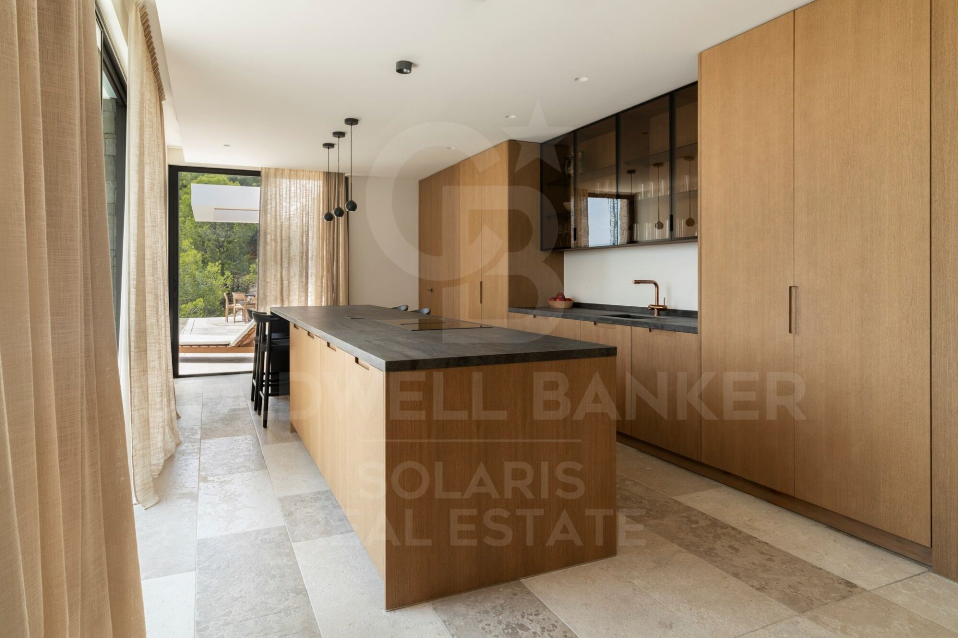 House à Javea, Alicante, Espagne 5 chambres, 380 m2 No. 157207