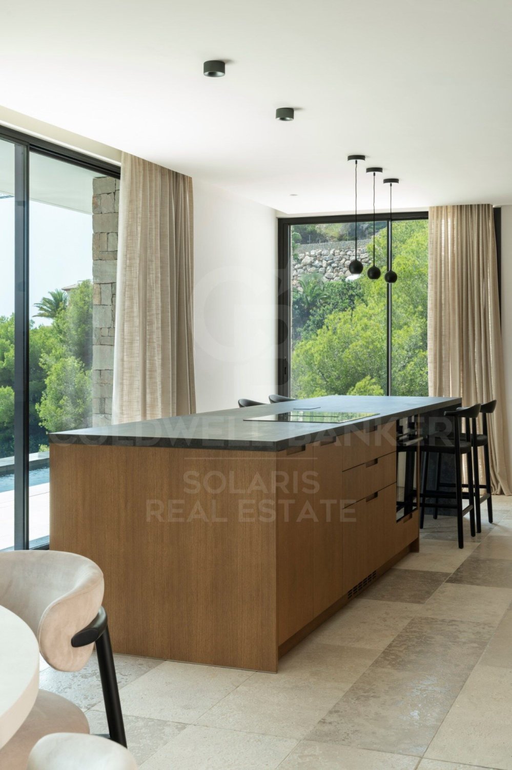 House à Javea, Alicante, Espagne 5 chambres, 380 m2 No. 157207