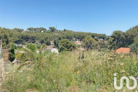 Zemes gabals Bellvei, Tarragona, Spānijā 670 m2 Nr. 185660