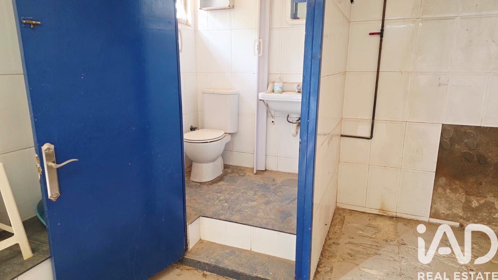 Komerciāls īpašums Les Roquetes, Barcelona, Spānijā 41 m2 Nr. 185656