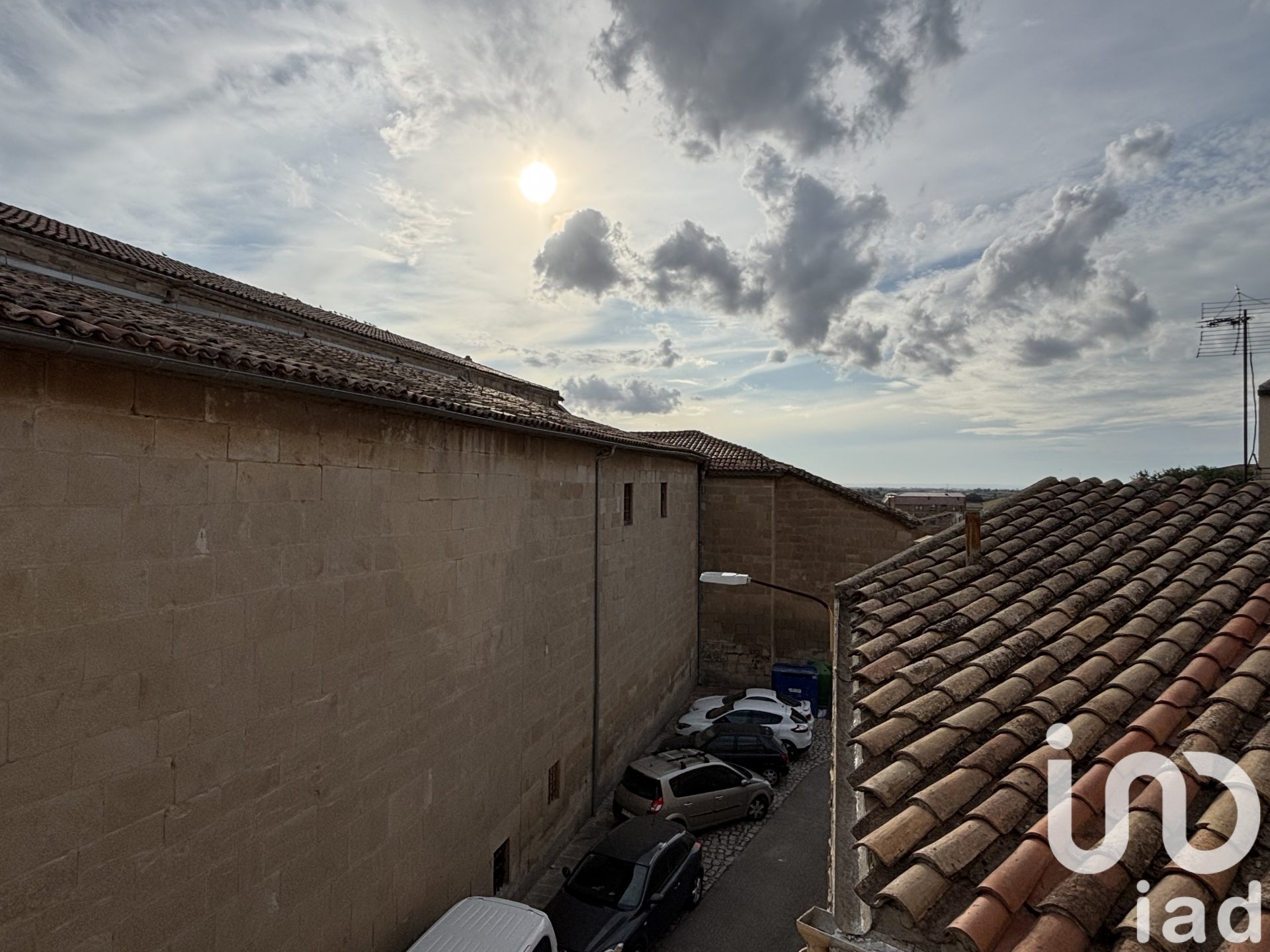 Townhouse in Bellpuig, Lleida, Spain 3 bedrooms, 261 sq.m. No. 185661