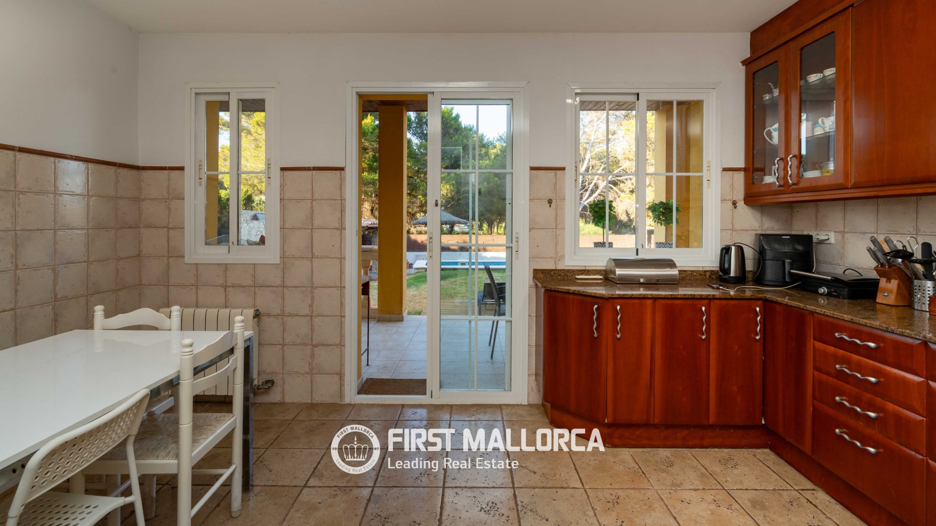 Villa a Santa Ponsa, Mallorca, Spagna 6 camere da letto, 375 mq. N° 181295