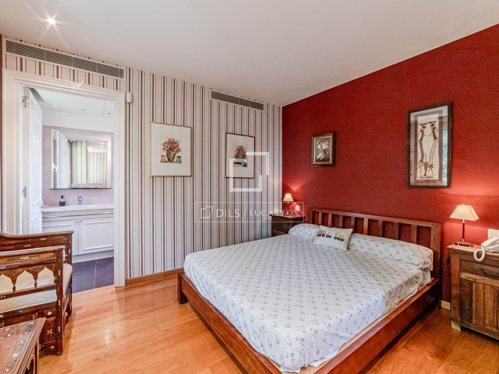 Villa a Sitges, Barcelona, Spagna 5 camere da letto, 910 mq. N° 150487