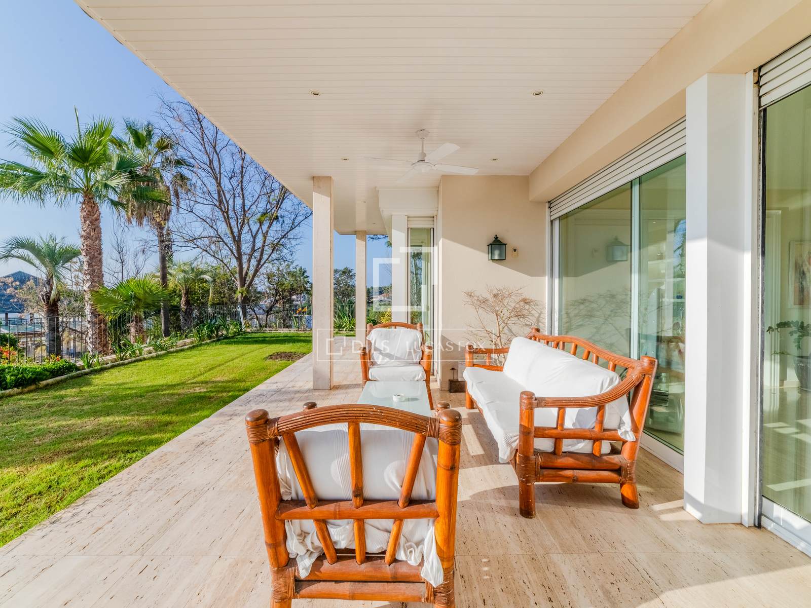 Villa a Sitges, Barcelona, Spagna 5 camere da letto, 910 mq. N° 150487