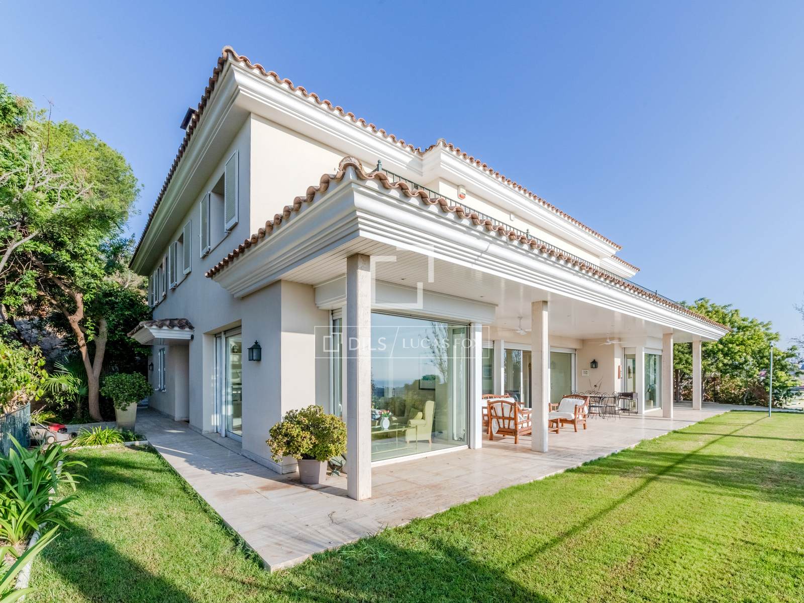 Villa a Sitges, Barcelona, Spagna 5 camere da letto, 910 mq. N° 150487