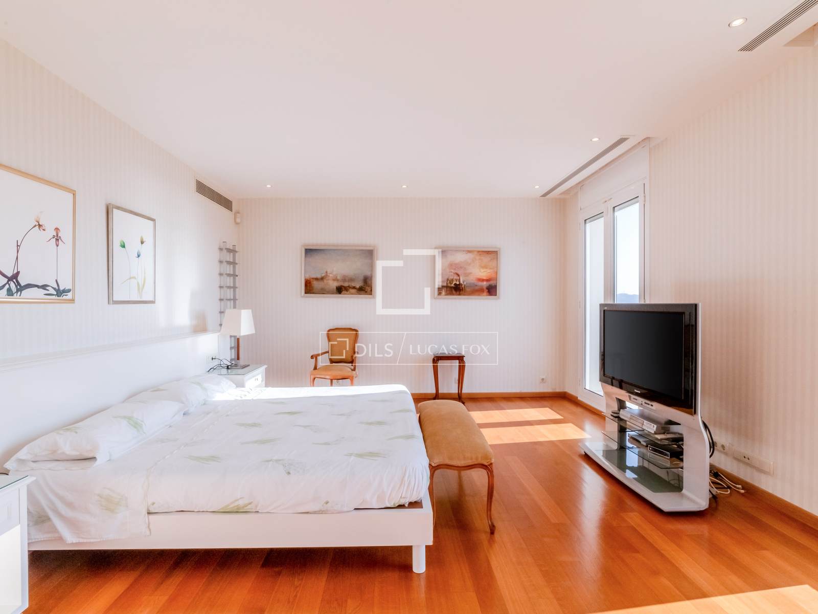 Villa a Sitges, Barcelona, Spagna 5 camere da letto, 910 mq. N° 150487