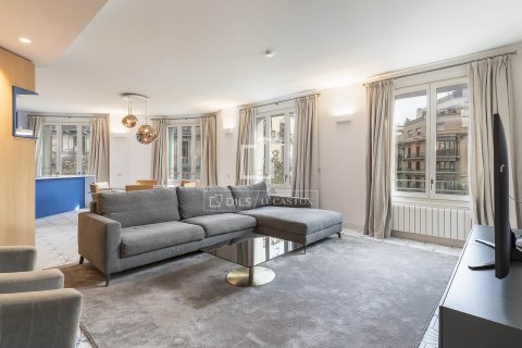 Apartament w Barcelona, Hiszpania 2 sypialnie, 146 mkw. nr 150484