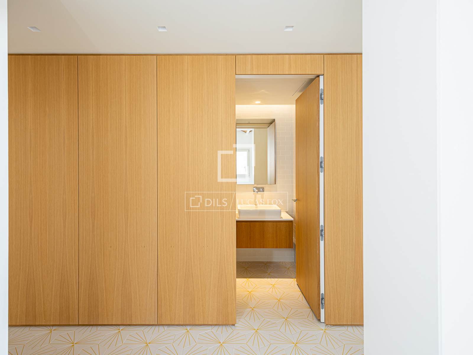 Dzīvoklis Barcelona, Spānijā 3 istabas, 174 m2 Nr. 150486