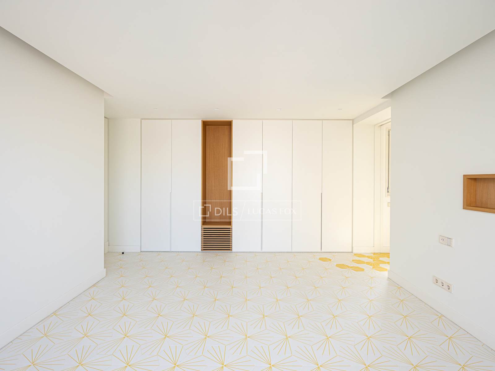 Dzīvoklis Barcelona, Spānijā 3 istabas, 174 m2 Nr. 150486