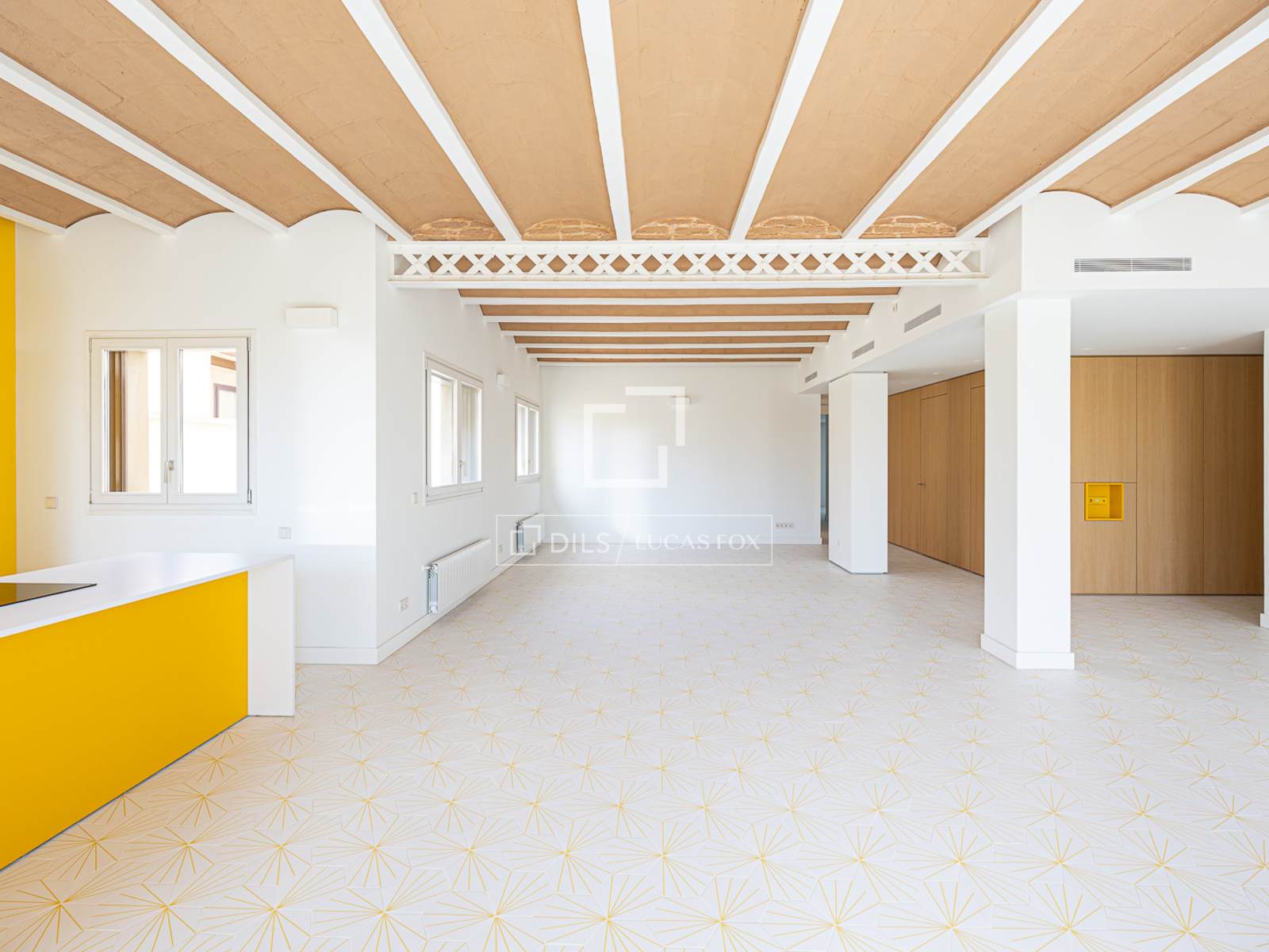 Dzīvoklis Barcelona, Spānijā 3 istabas, 174 m2 Nr. 150486