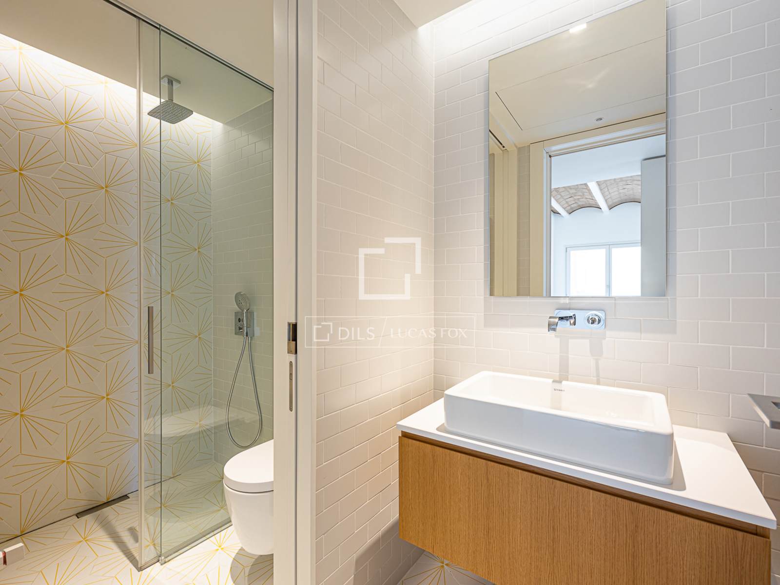 Dzīvoklis Barcelona, Spānijā 3 istabas, 174 m2 Nr. 150486
