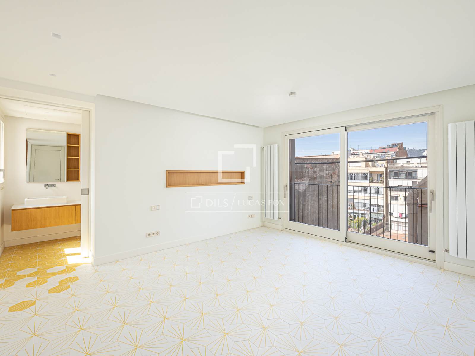 Dzīvoklis Barcelona, Spānijā 3 istabas, 174 m2 Nr. 150486