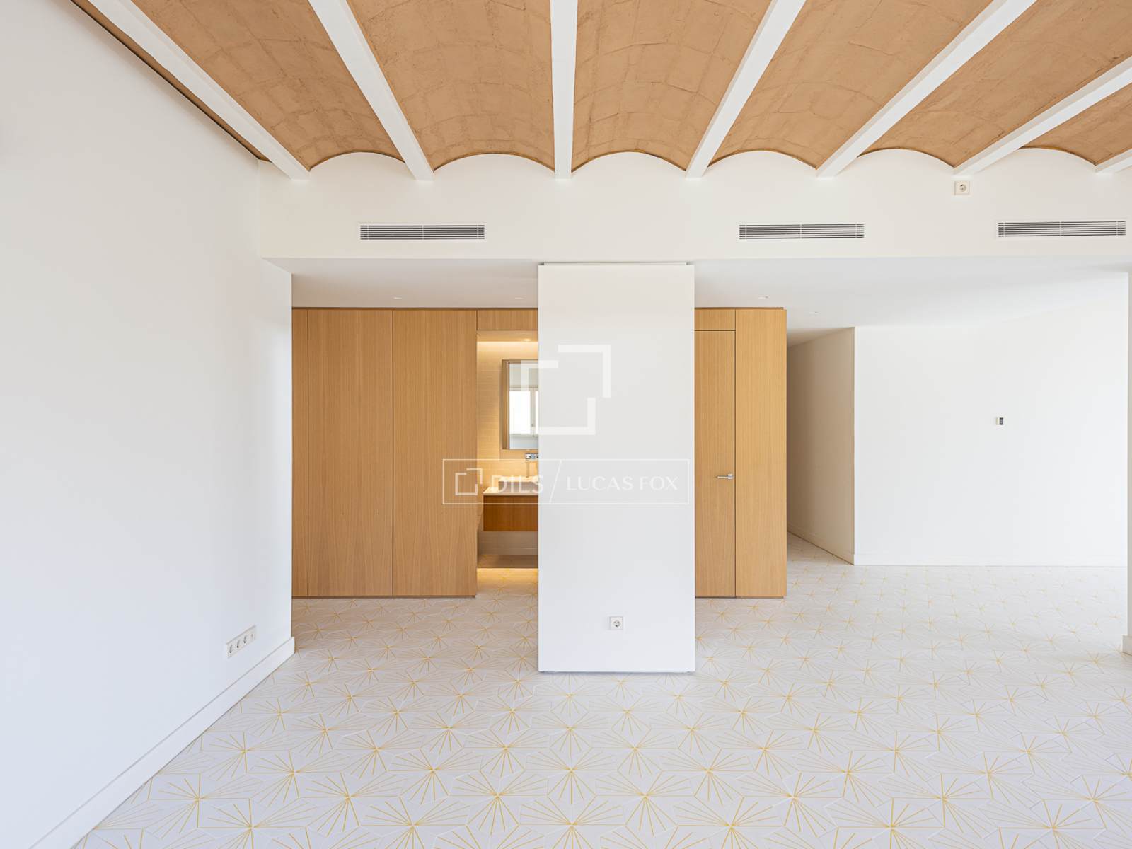 Dzīvoklis Barcelona, Spānijā 3 istabas, 174 m2 Nr. 150486