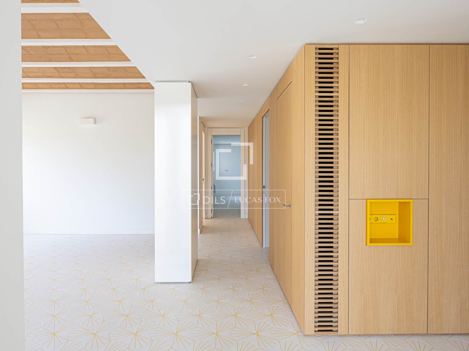 Dzīvoklis Barcelona, Spānijā 3 istabas, 174 m2 Nr. 150486