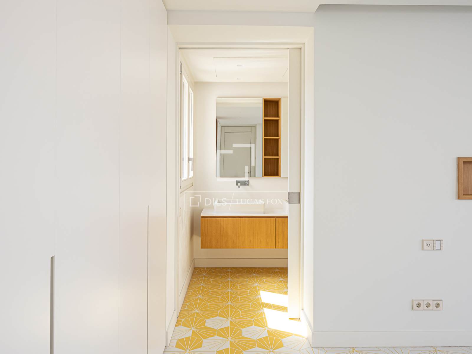 Dzīvoklis Barcelona, Spānijā 3 istabas, 174 m2 Nr. 150486