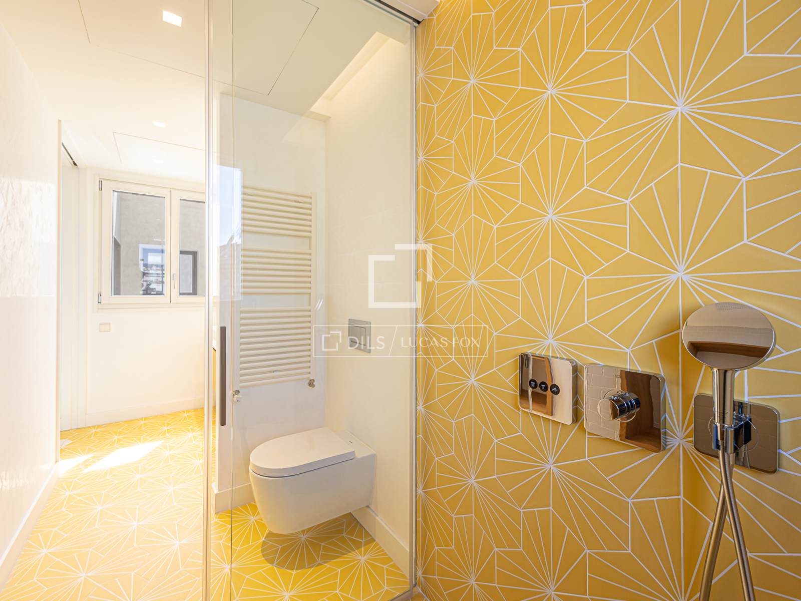 Dzīvoklis Barcelona, Spānijā 3 istabas, 174 m2 Nr. 150486