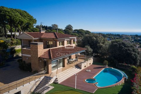 Villa a Sant Vicenc De Montalt, Barcelona, Spagna 5 camere da letto, 604 mq. N° 150485