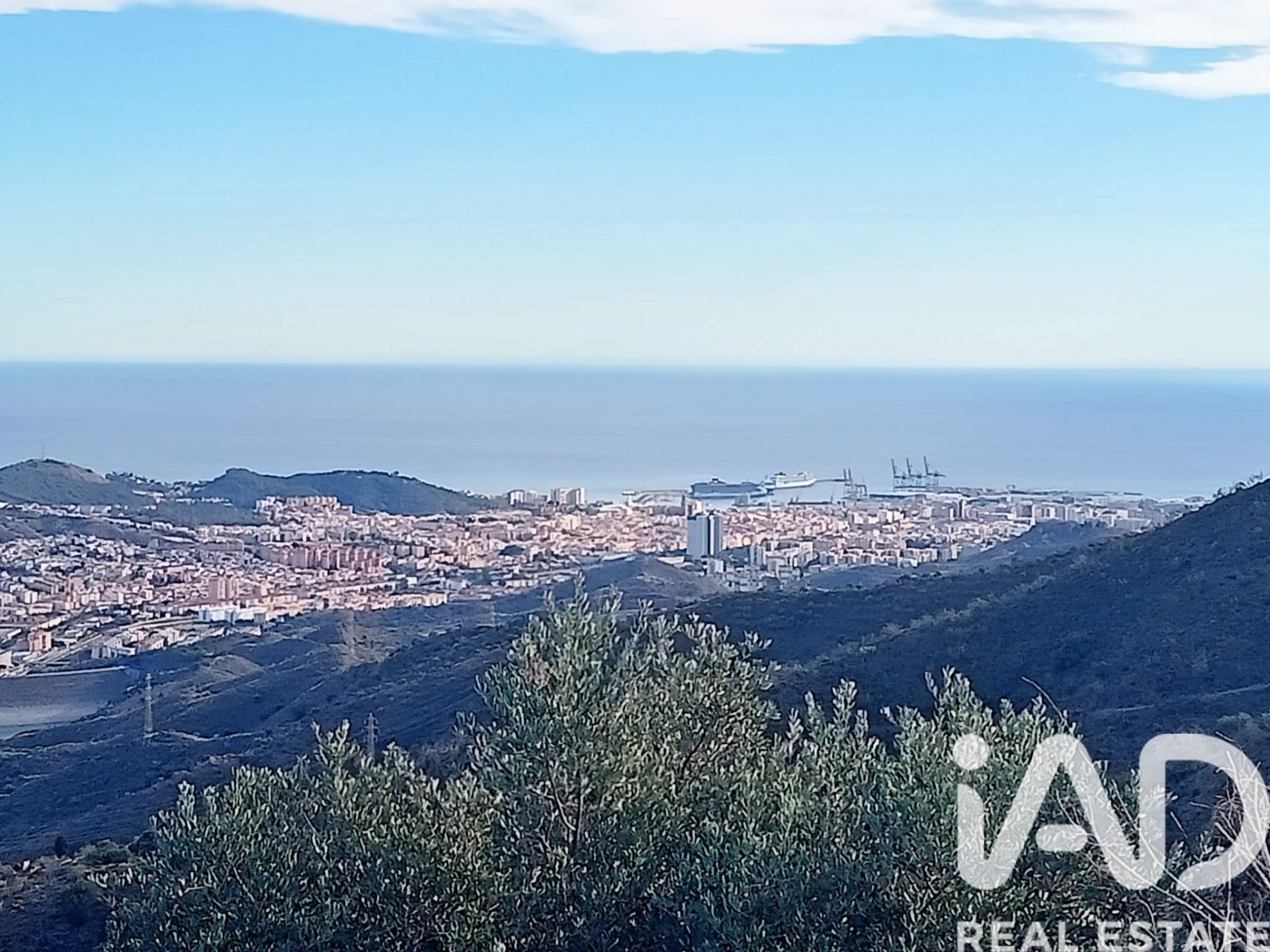 Parcela en Málaga, España 16638 m2 No. 185557