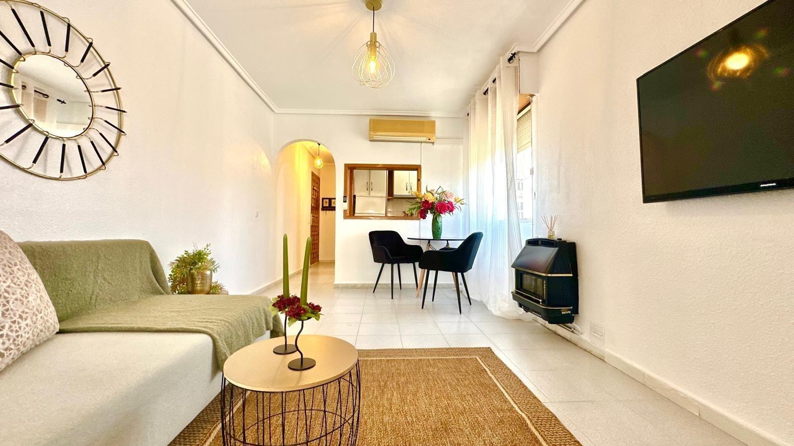 Apartment à Torrevieja, Alicante, Espagne 1 chambre, 34 m2 No. 184327