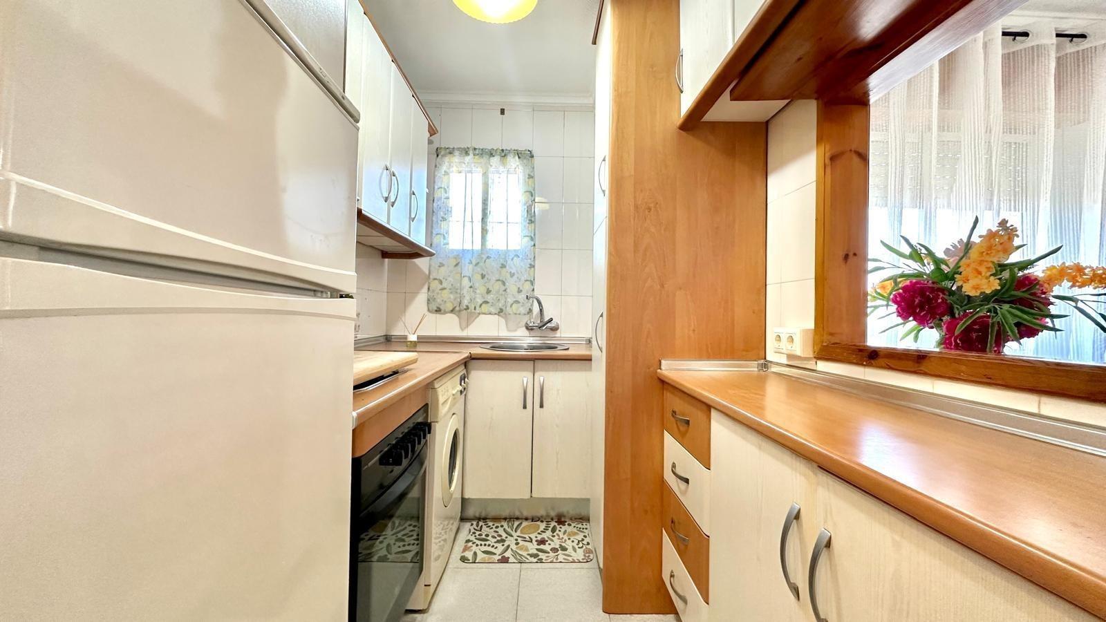Apartment à Torrevieja, Alicante, Espagne 1 chambre, 34 m2 No. 184327