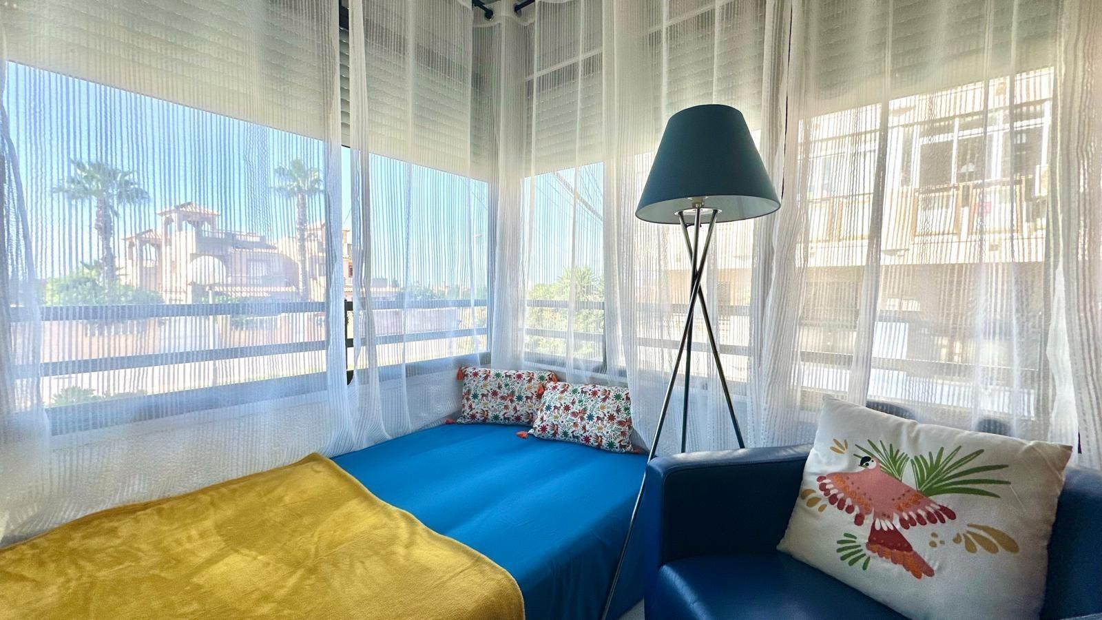 Apartment à Torrevieja, Alicante, Espagne 1 chambre, 34 m2 No. 184327