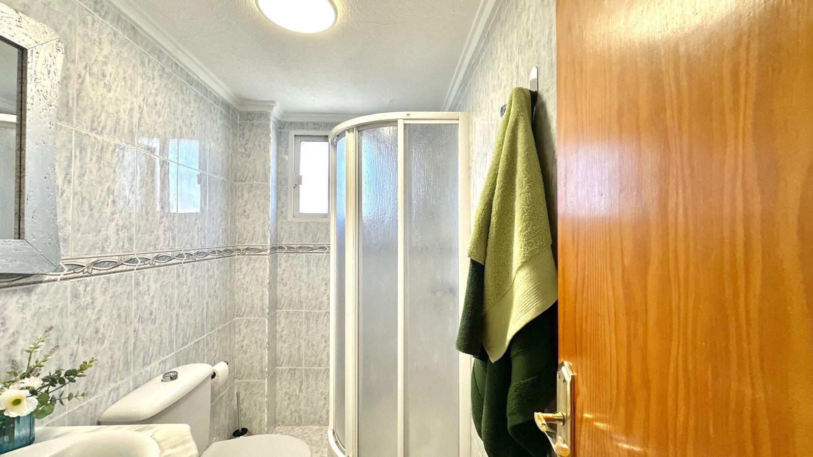 Apartment à Torrevieja, Alicante, Espagne 1 chambre, 34 m2 No. 184327