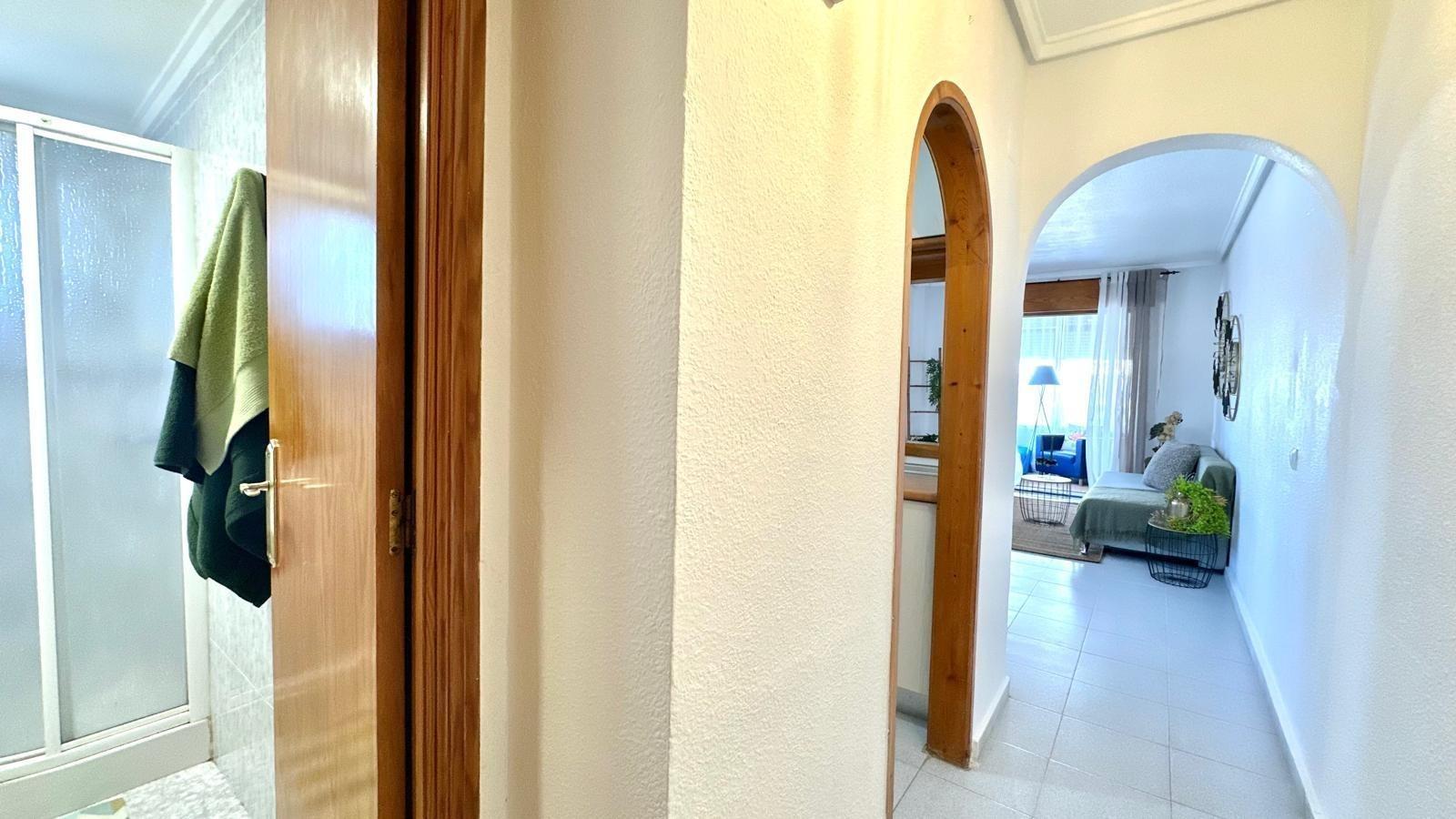 Apartment à Torrevieja, Alicante, Espagne 1 chambre, 34 m2 No. 184327