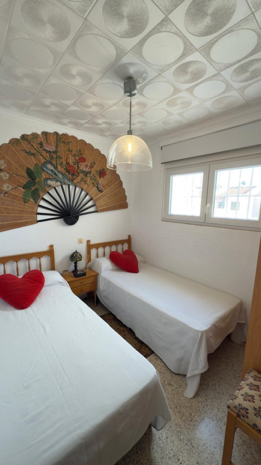 Bungalo Torrevieja, Alicante, Spānijā 2 istabas, 80 m2 Nr. 184328