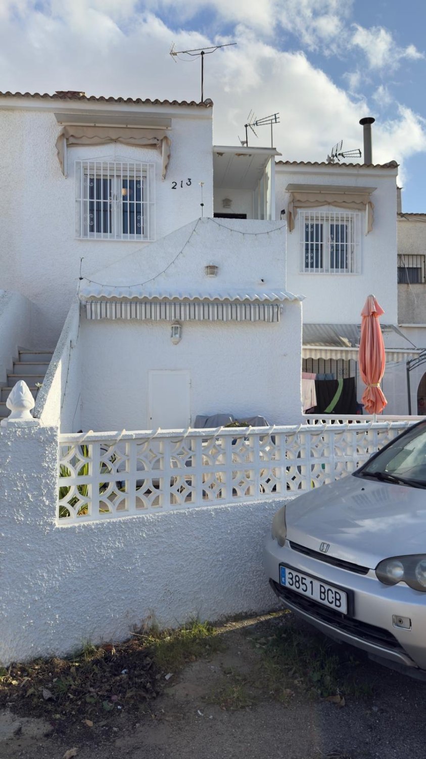 Bungalo Torrevieja, Alicante, Spānijā 2 istabas, 80 m2 Nr. 184328
