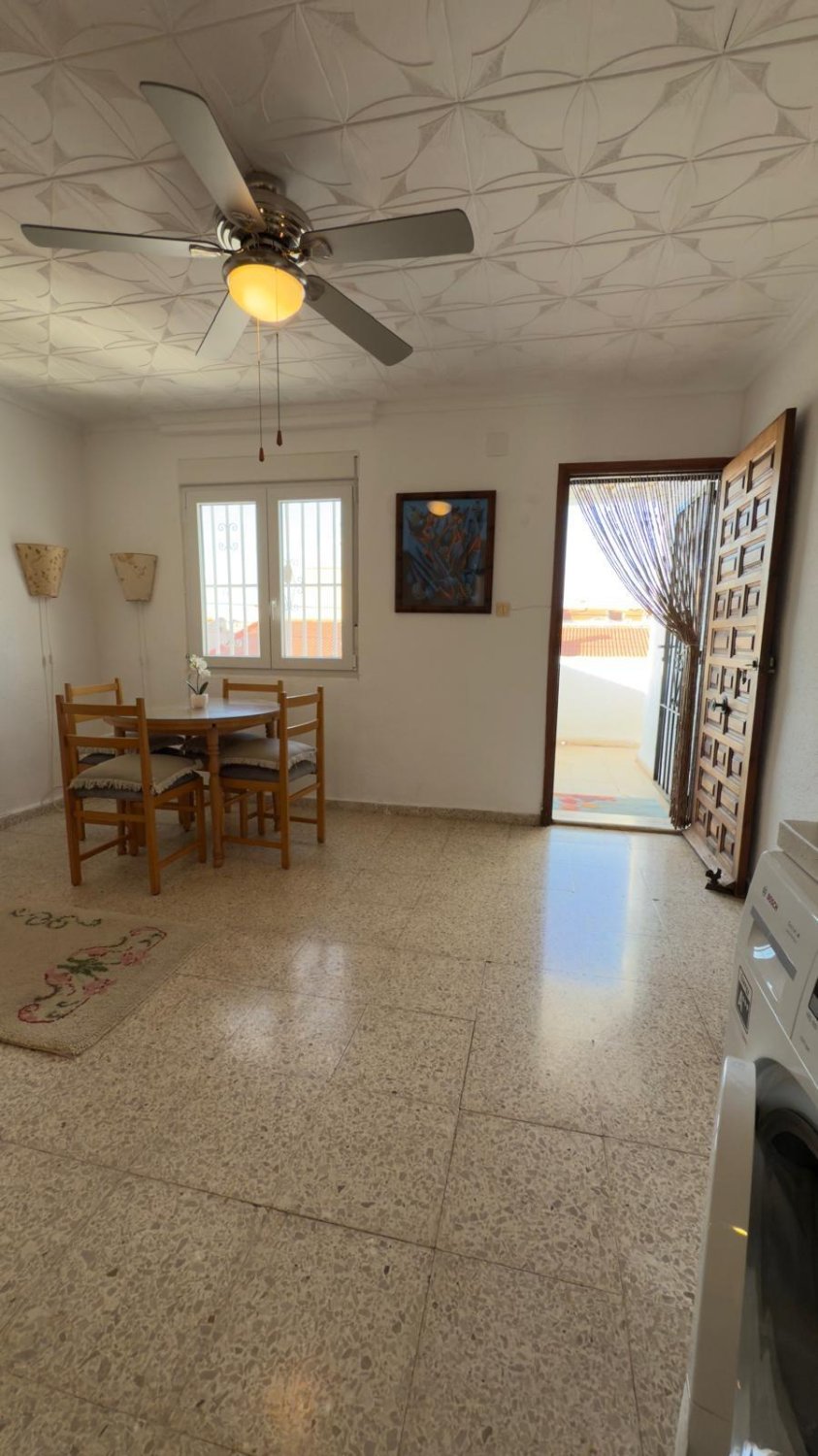 Bungalo Torrevieja, Alicante, Spānijā 2 istabas, 80 m2 Nr. 184328
