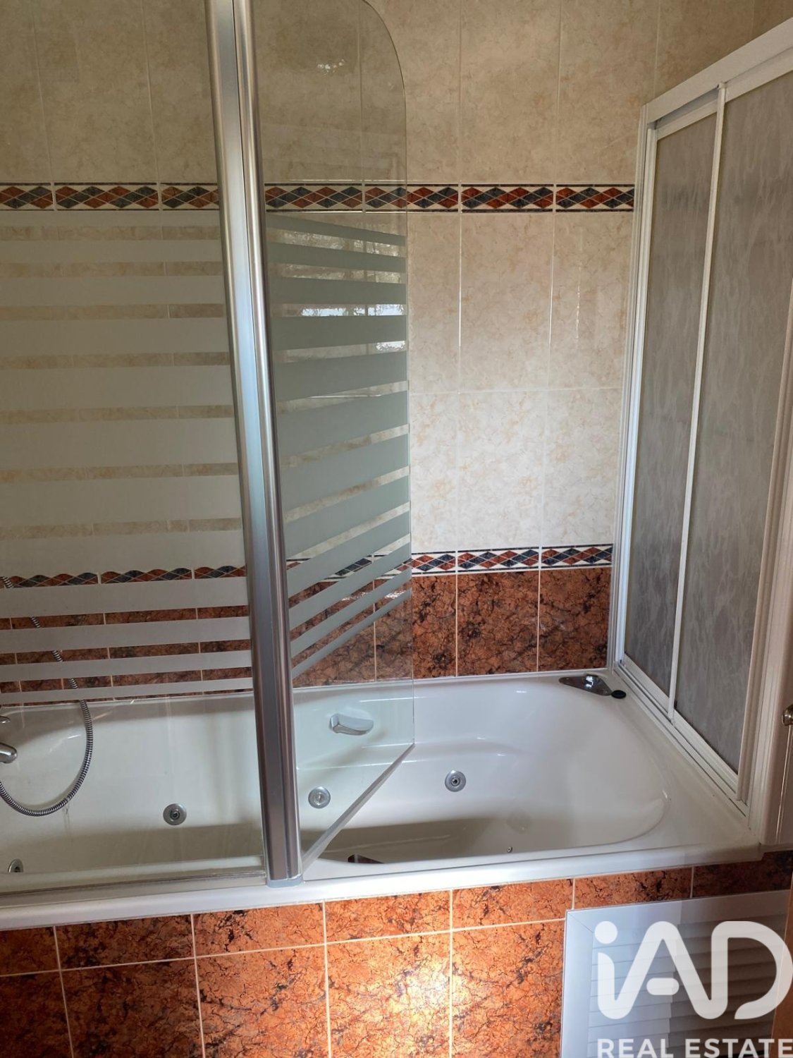 Casa a Valladolid, Spagna 4 camere da letto, 233 mq. N° 152352