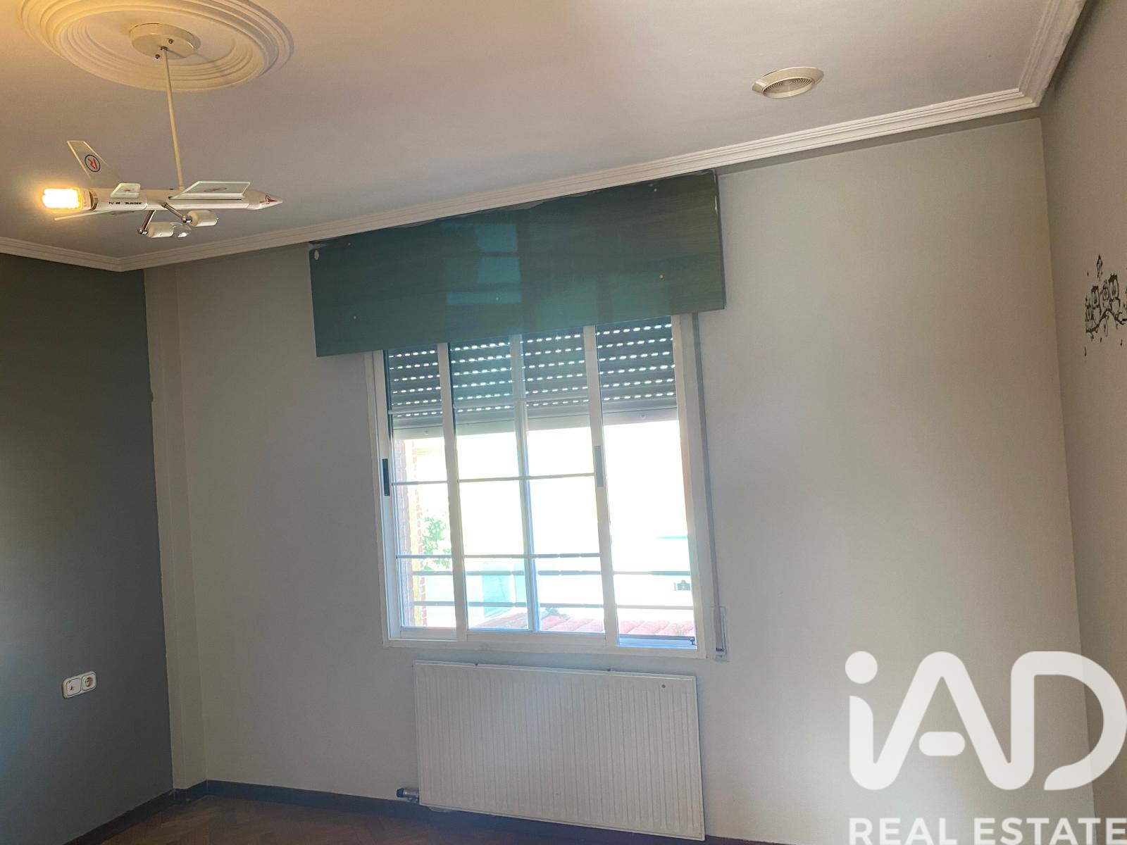 Casa a Valladolid, Spagna 4 camere da letto, 233 mq. N° 152352