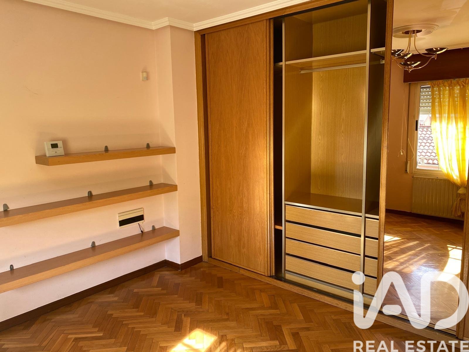 Casa a Valladolid, Spagna 4 camere da letto, 233 mq. N° 152352
