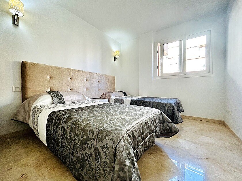 Apartamento en Punta Prima, Alicante, España 3 dormitorios, 94 m2 No. 111282