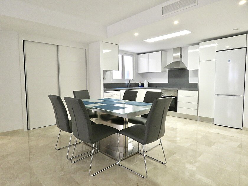 Apartamento en Punta Prima, Alicante, España 3 dormitorios, 94 m2 No. 111282