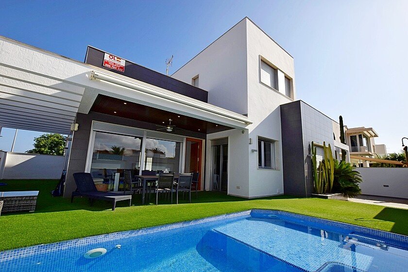 Villa Mil Palmeras, Alicante, Spānijā 3 istabas, 132 m2 Nr. 111284