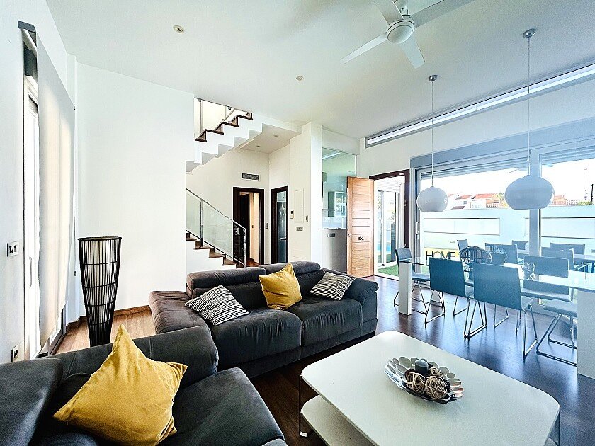 Villa Mil Palmeras, Alicante, Spānijā 3 istabas, 132 m2 Nr. 111284