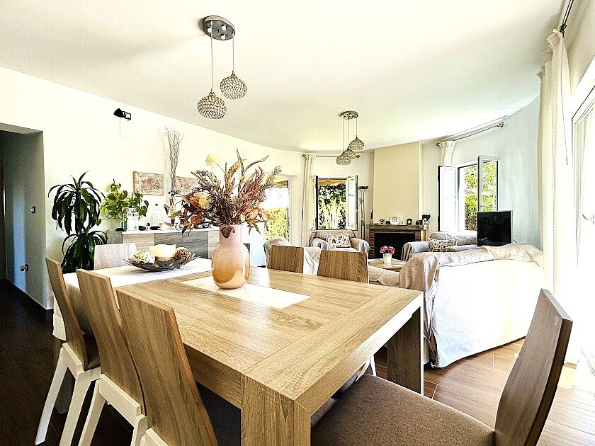 Villa in Cabo Roig, Alicante, Spain 3 bedrooms, 120 sq.m. No. 111286
