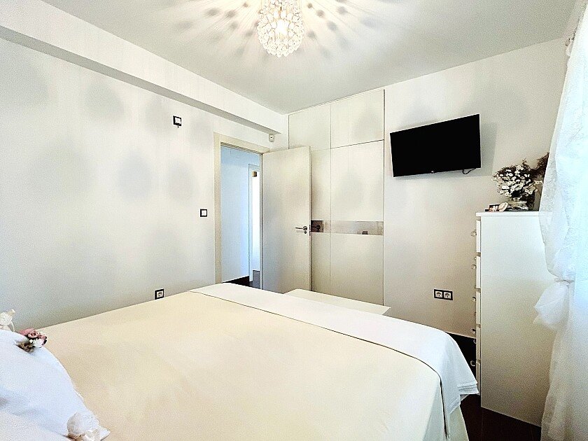 Villa in Cabo Roig, Alicante, Spain 3 bedrooms, 120 sq.m. No. 111286