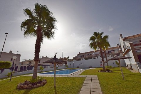 Townhouse in San Miguel de Salinas, Alicante, Spain 3 bedrooms, 102 sq.m. No. 111281