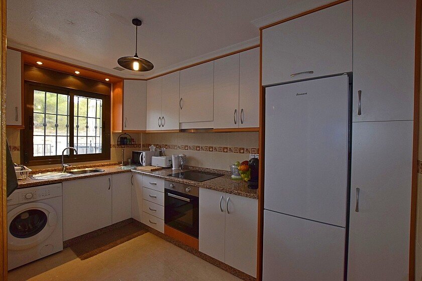 Kaupunkipientalo San Miguel de Salinas, Alicante, Espanja 3 makuuhuonetta, 102 m2 No. 111281