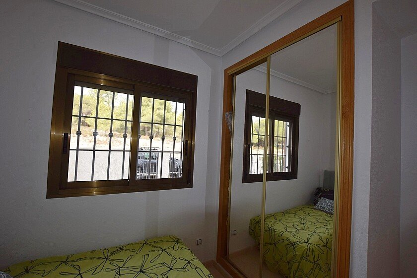 Kaupunkipientalo San Miguel de Salinas, Alicante, Espanja 3 makuuhuonetta, 102 m2 No. 111281