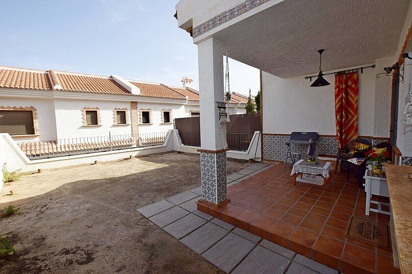 Kaupunkipientalo San Miguel de Salinas, Alicante, Espanja 3 makuuhuonetta, 102 m2 No. 111281