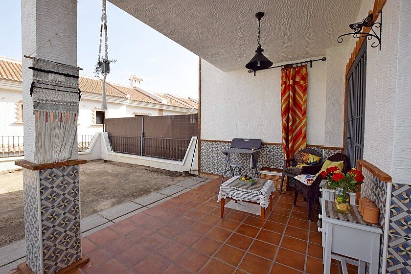Kaupunkipientalo San Miguel de Salinas, Alicante, Espanja 3 makuuhuonetta, 102 m2 No. 111281