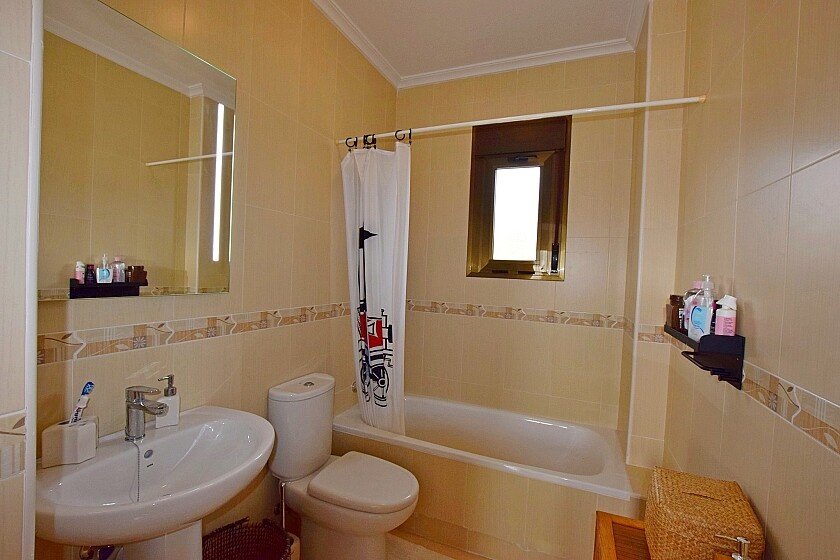 Kaupunkipientalo San Miguel de Salinas, Alicante, Espanja 3 makuuhuonetta, 102 m2 No. 111281