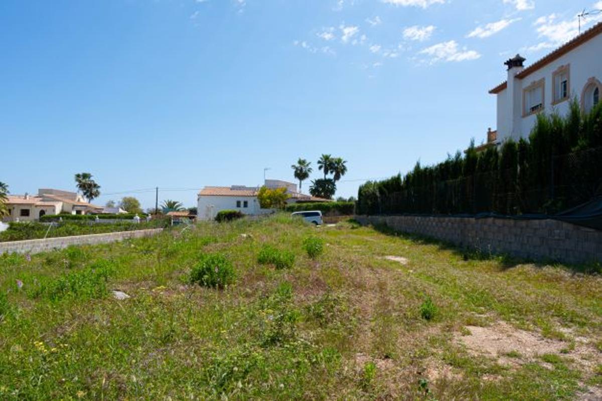 Tontti Javea, Alicante, Espanja No. 80696