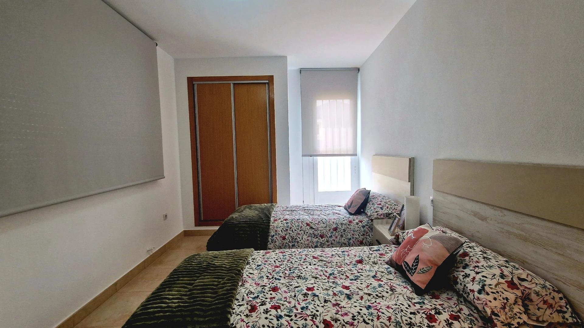 Villa i Lorca, Murcia, Spanien 3 sovrum, 141 kvm. Nr. 141933