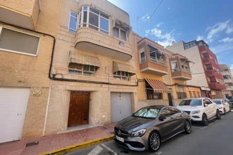 House in Guardamar del Segura, Alicante, Spanien 5 Schlafzimmer, 340 m2 Nr. 78940